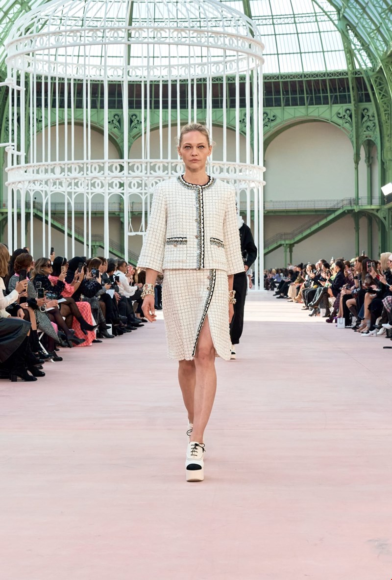@Chanel