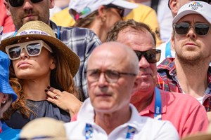 "Ποια είμαι εγώ τώρα;" | Ο λόγος που η Eva Mendes νιώθει "χαμένη" - εικόνα 1