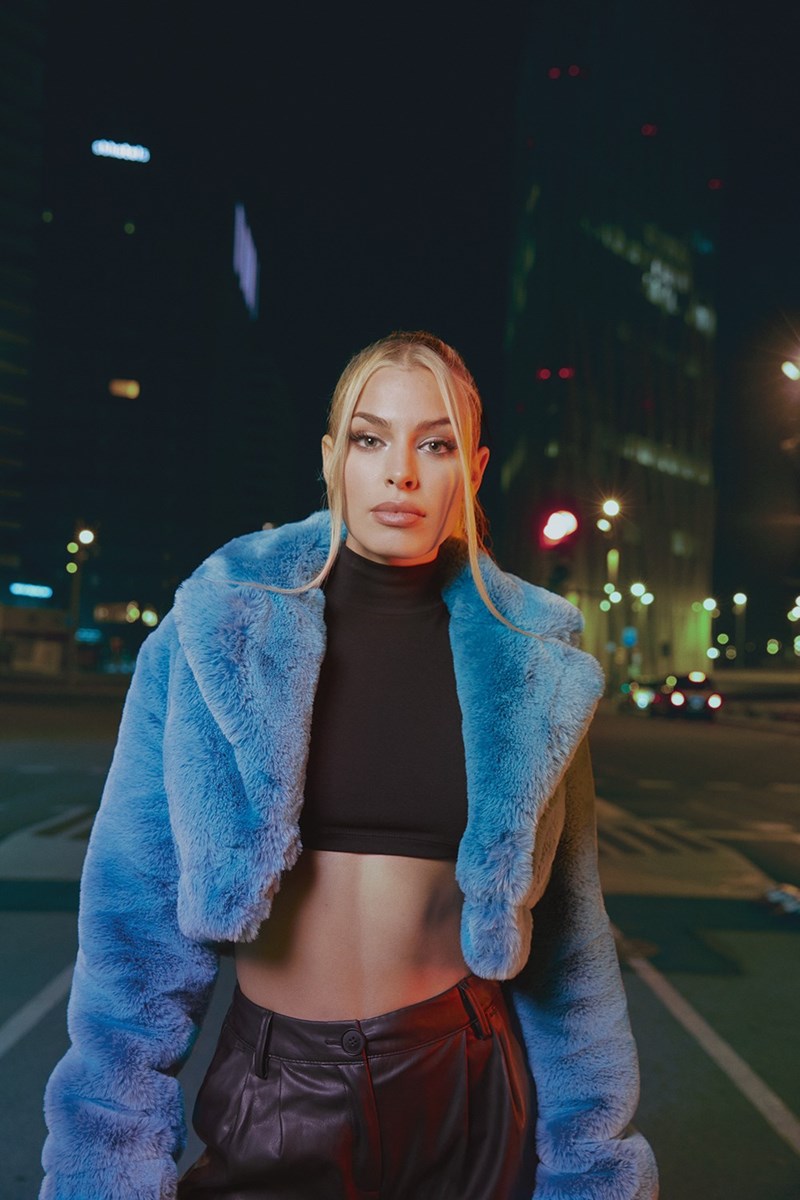 GOICOECHEA x BERSHKA