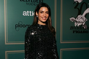 10 διάσημες Ελληνίδες προτείνουν πώς να ντυθείς κομψά την περίοδο των γιορτών - εικόνα 10