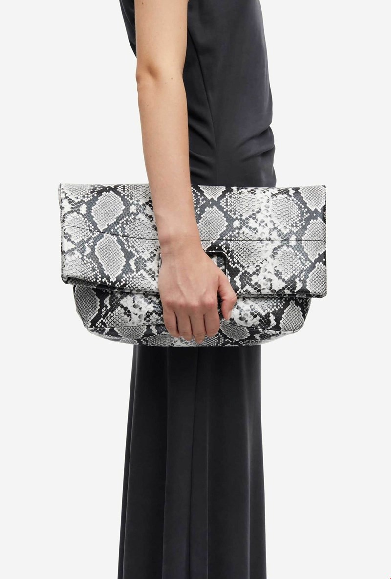 Γυναικεία τσάντα χειρός tote με animal print 