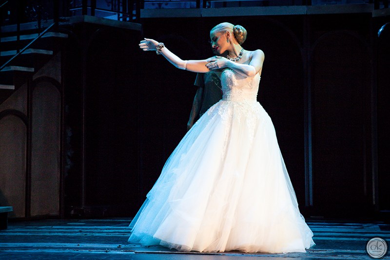 evita
