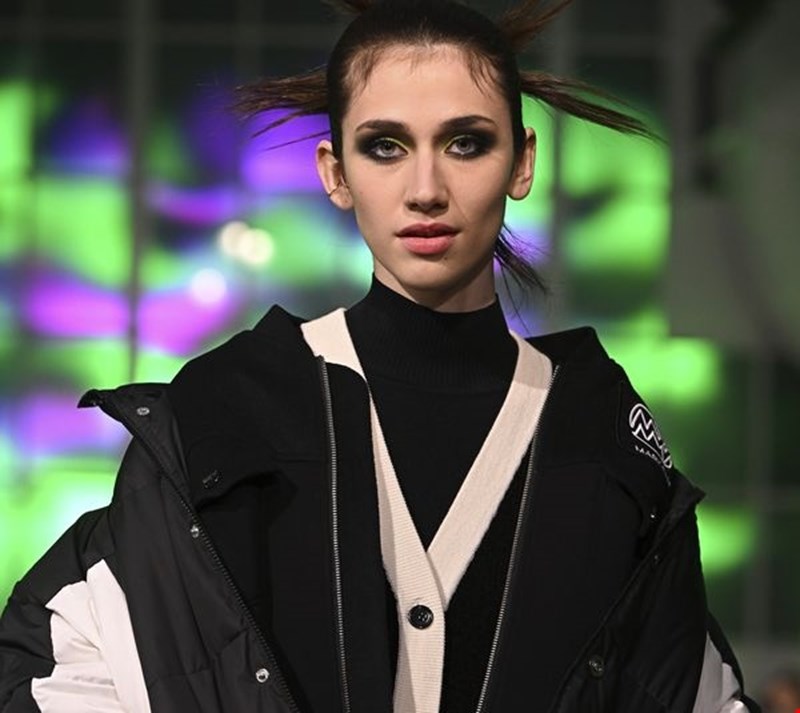4 σύγχρονα eyeliner looks