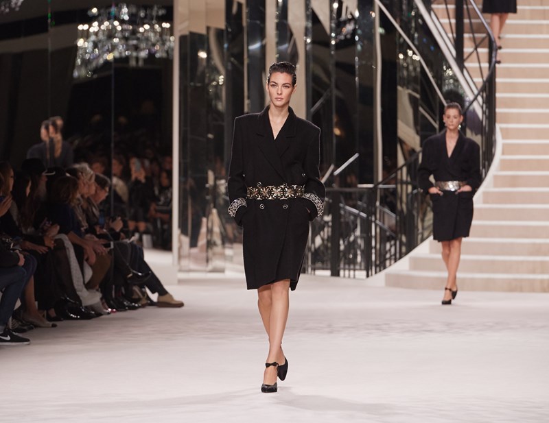 Chanel Métiers d’art | Η Virginie Viard επέστρεψε στους κώδικες της Gabrielle