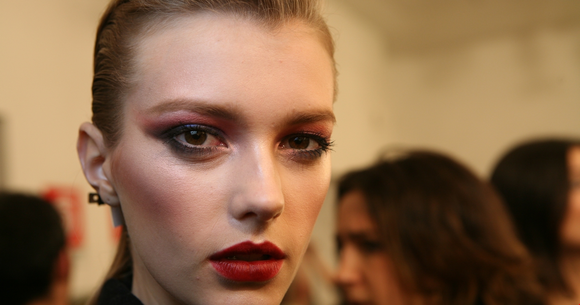 Θεραπεία Κερατίνης | Όλα όσα πρέπει να γνωρίζεις προτού τη δοκιμάσεις στα δικά σου μαλλιά