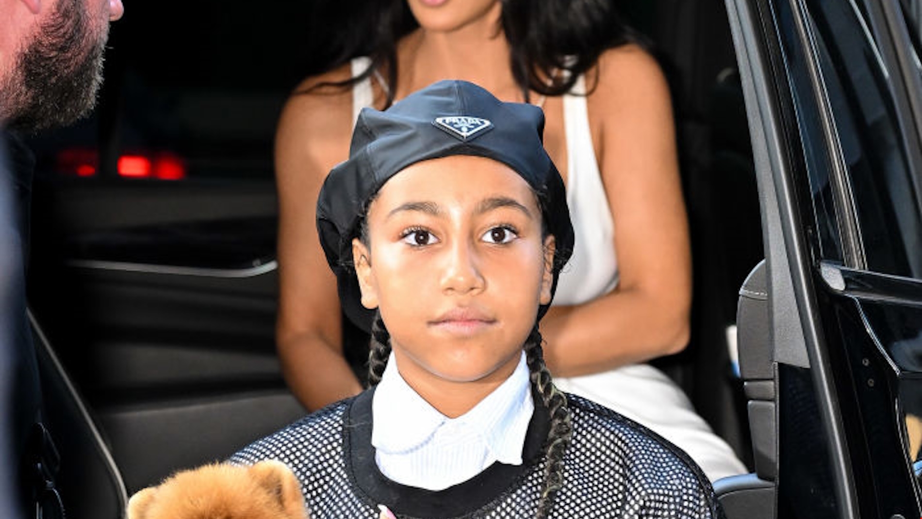 Θύελλα αντιδράσεων για το επικίνδυνο δερματικό piercing της 12χρονης North West