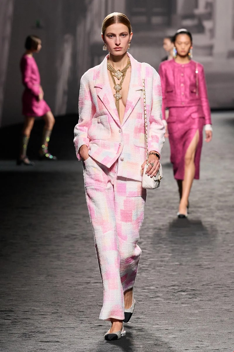 PFW