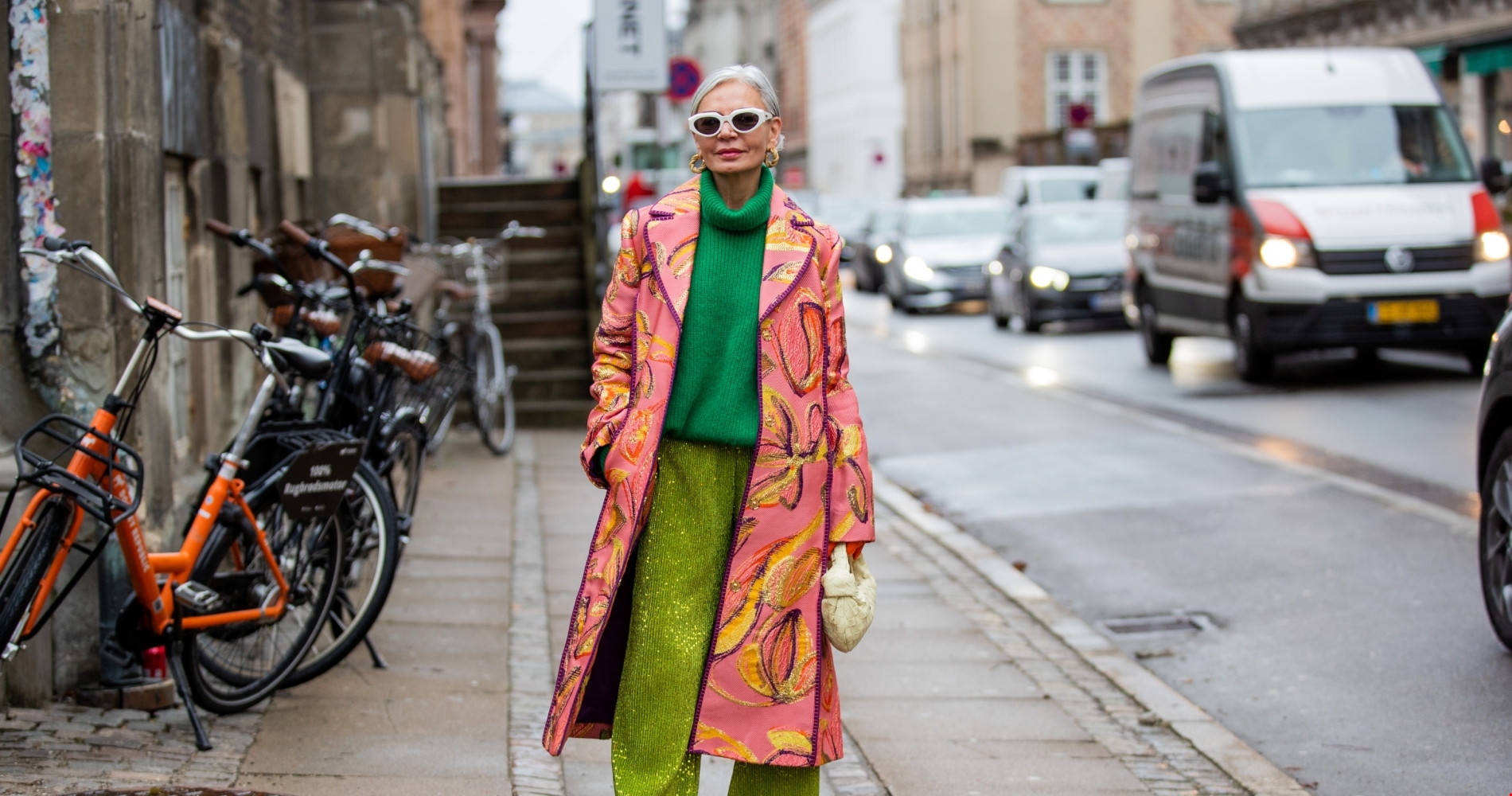 Η Μάρα Ζαχαρέα με το ιδανικό πανωφόρι για τις ημέρες με πολύ κρύο - εικόνα 1