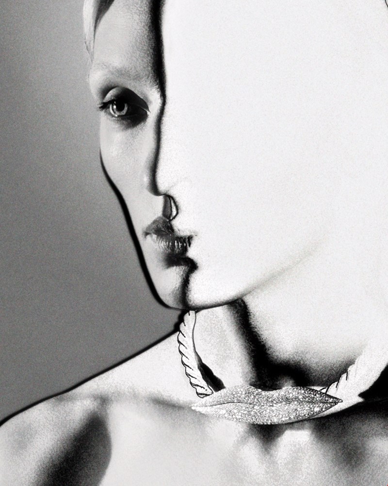 Στιγμιότυπο από την καμπάνια Venyx Man Ray | Courtesy of Venyx by Eugenie Niarchos