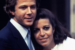 Αθηνά Ωνάση | Η ετεροθαλής αδελφή της είναι σχεδιάστρια μόδας και νονά Ευρωπαίας πριγκίπισσας - εικόνα 5