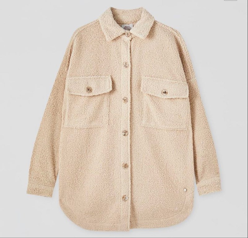 Μπεζ τζάκετ από συνθετική γούνα προβάτου με κουκούλα 25.99 €