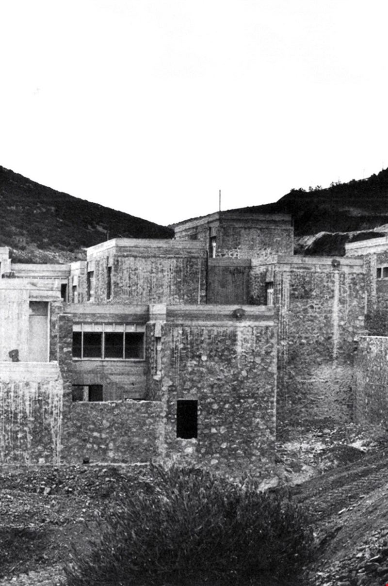 Εκατό χρόνια αρχιτεκτονική στην Ελλάδα σε εκατό κτίρια (1924-2024)