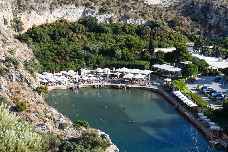 Λιμνη Βουλιαγμενης