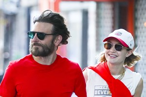 Gigi Hadid | Aποκάλυψε πώς και πού γνώρισε τον Bradley Cooper - εικόνα 3