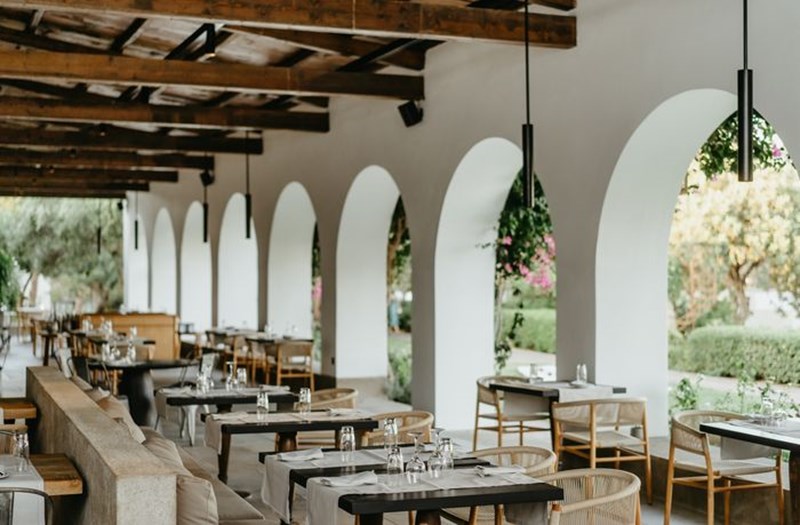 Minos Beach art hotel