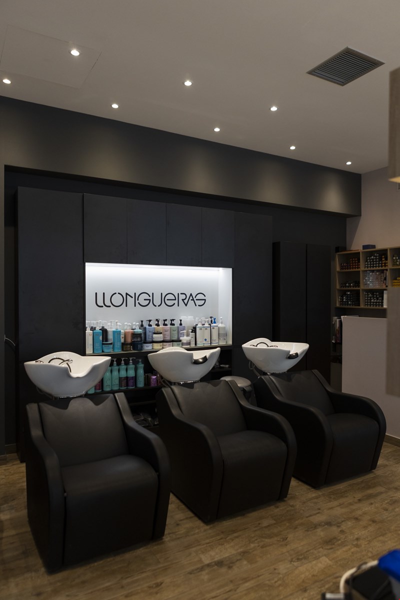 hair salon