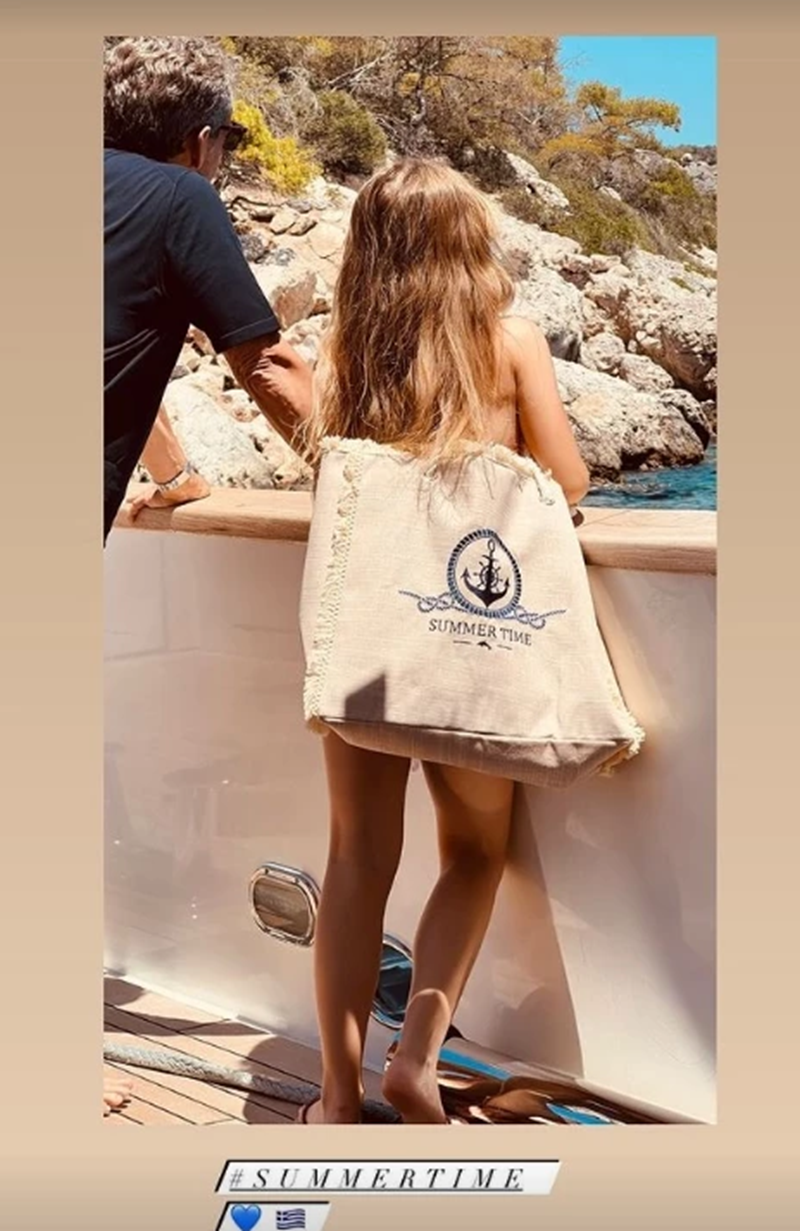 Carla Bruni daughter