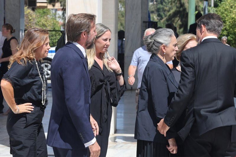 κηδεία Μιχαήλ