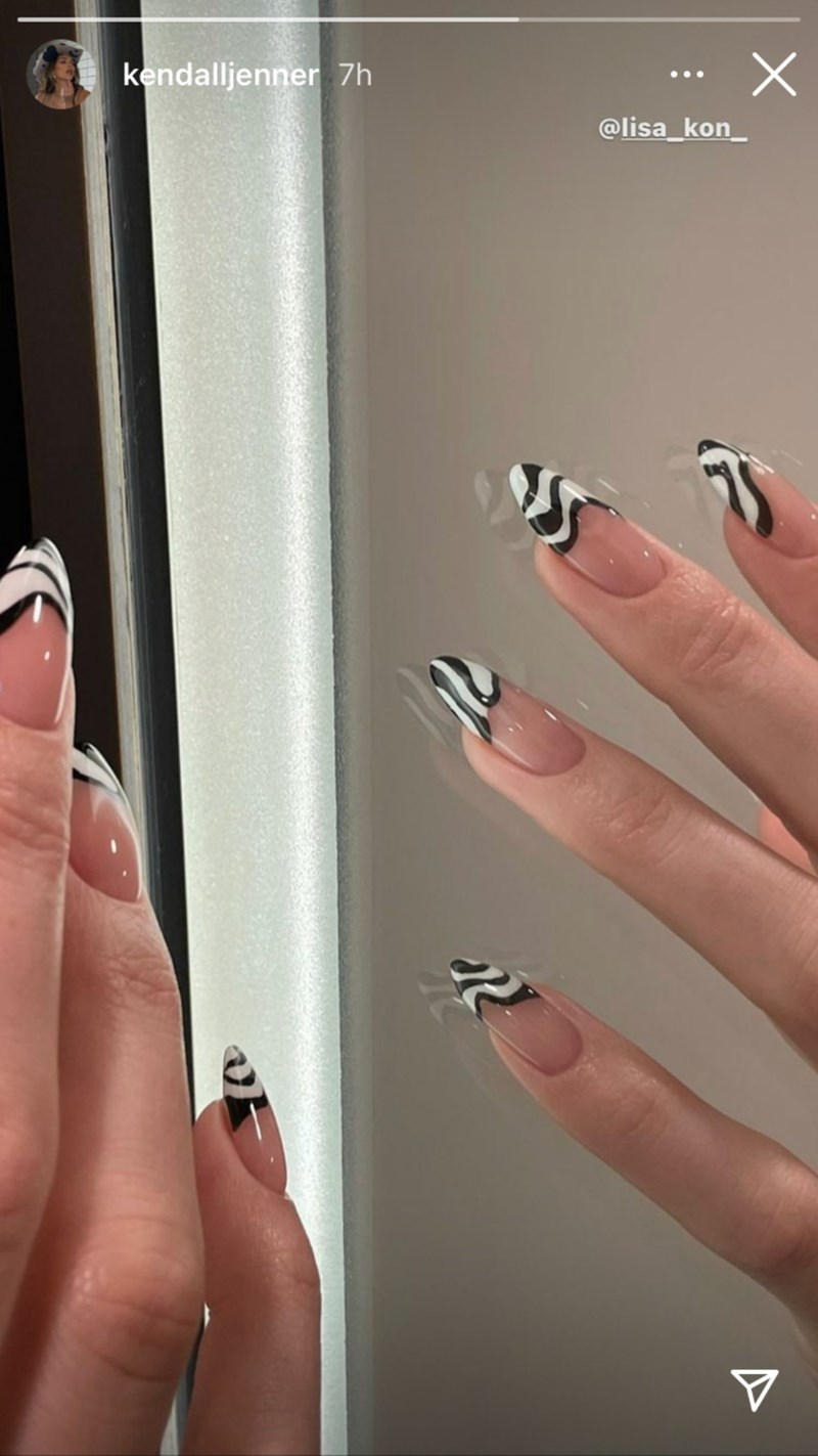 nails