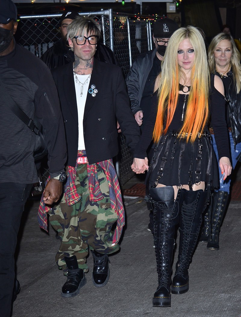 Avril Lavigne - Mod Sun