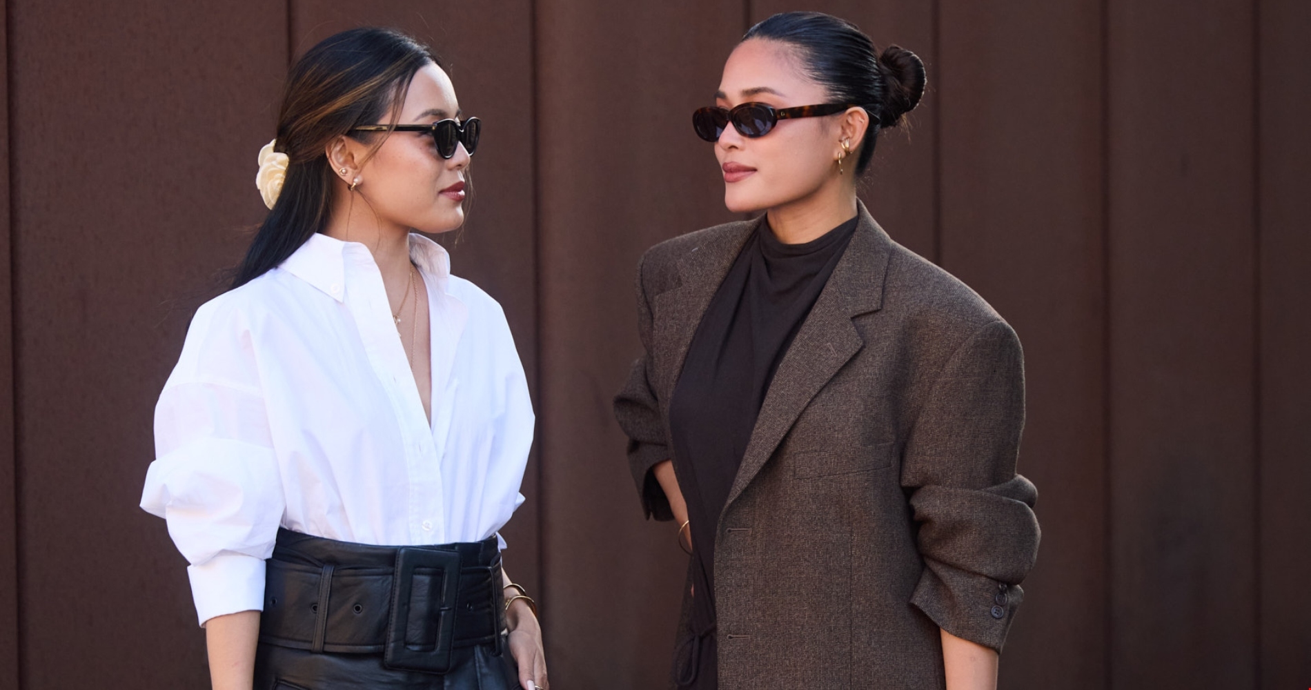 10 φθινοπωρινά looks που θα σε πείσουν να υποκύψεις στην τάση του double denim - εικόνα 1