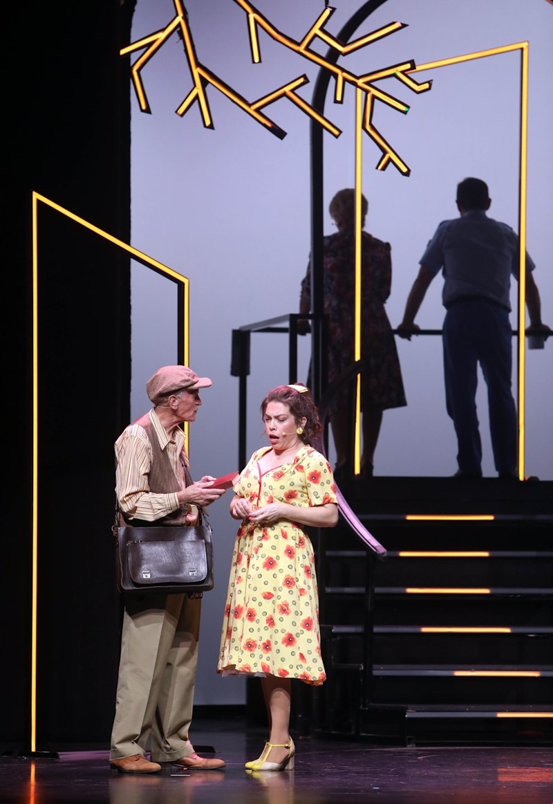 Kομισσα της Φάμπρικας