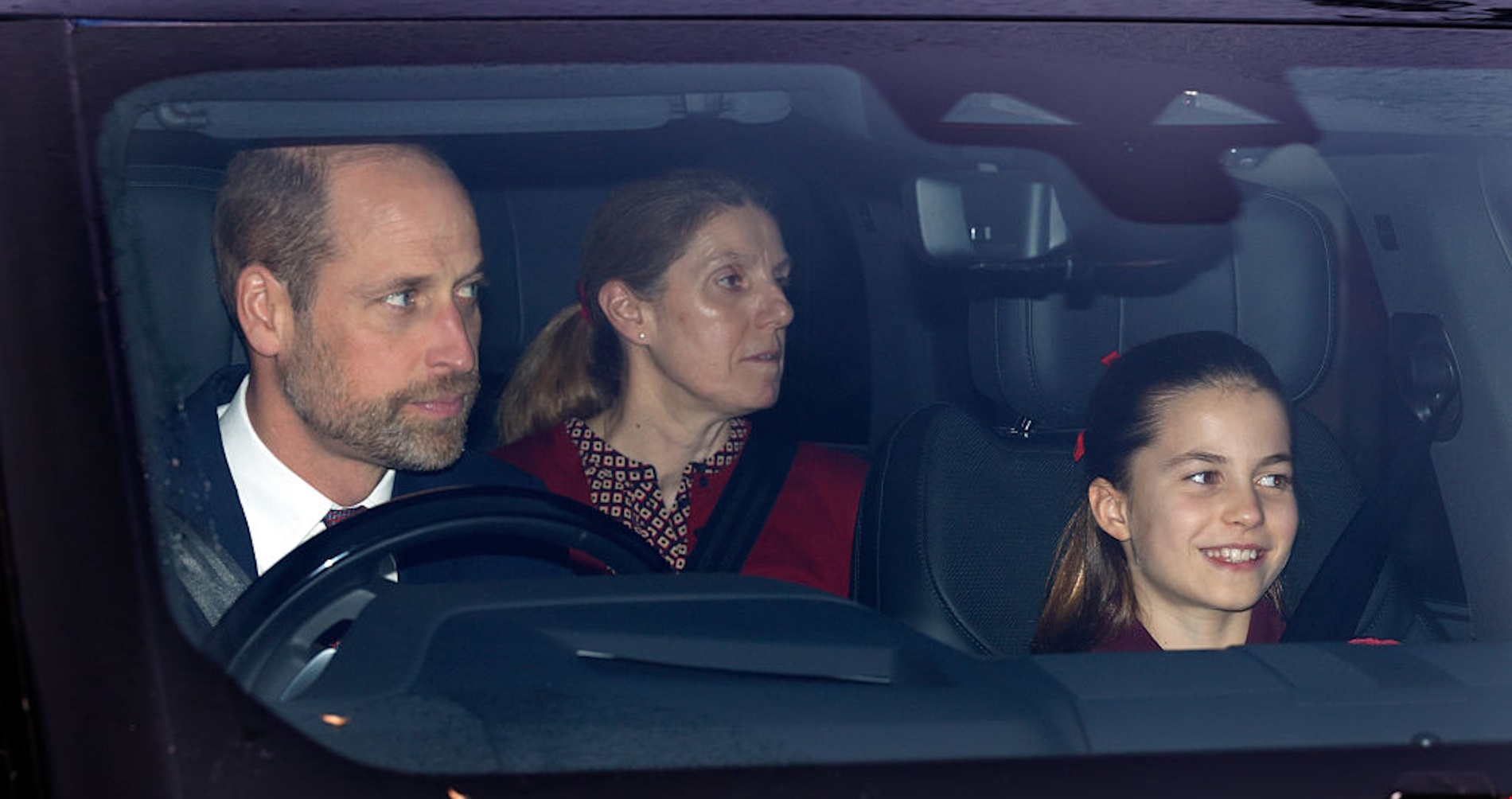 Ποια είναι η μυστηριώδης γυναίκα που συνόδεψε τον πρίγκιπα William και την Kate στo γεύμα στα Ανάκτορα του Μπάκιγχαμ