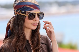 Emily Ratajkowski | Το παράξενο χτένισμα που έκανε στον 4χρονο γιο της για το καλοκαίρι - εικόνα 2