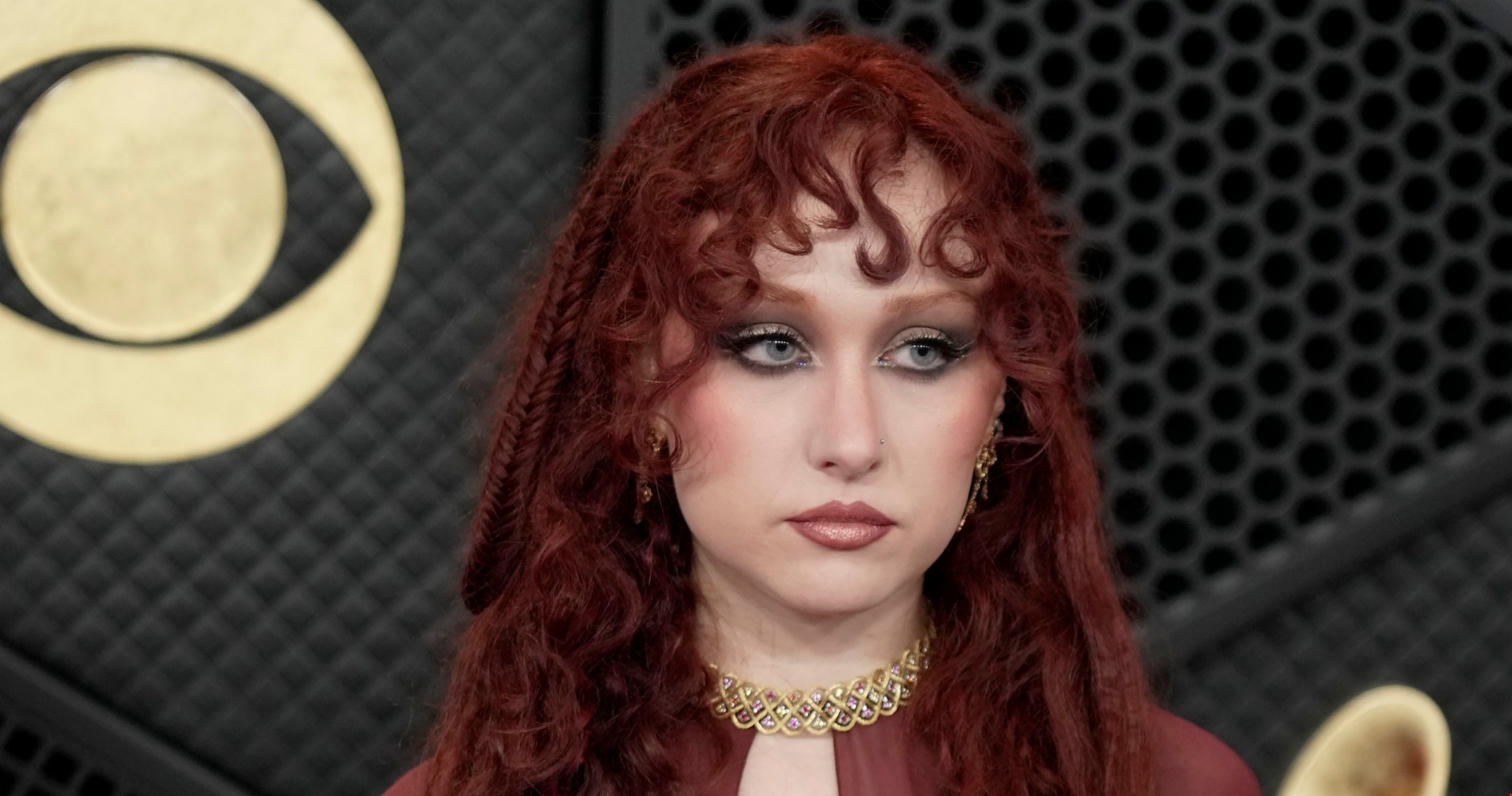 Grammy Awards 2026 | Το εντυπωσιακό μακιγιάζ της Chappell Roan μας προκαλεί να αποχαιρετίσουμε την clean girl aesthetic