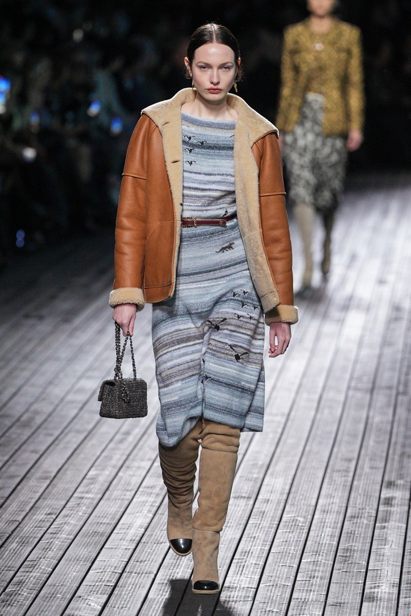 Chanel F24