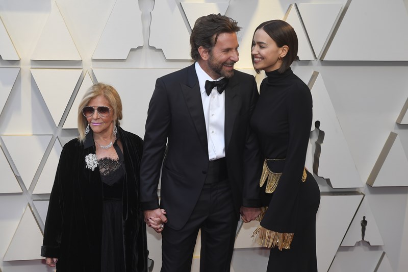 Bradley Cooper - Gloria Cooper - Irina Shayk