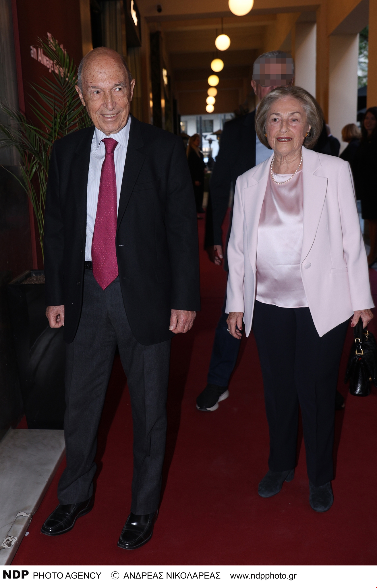 Πέθανε ο Κώστας Σημίτης