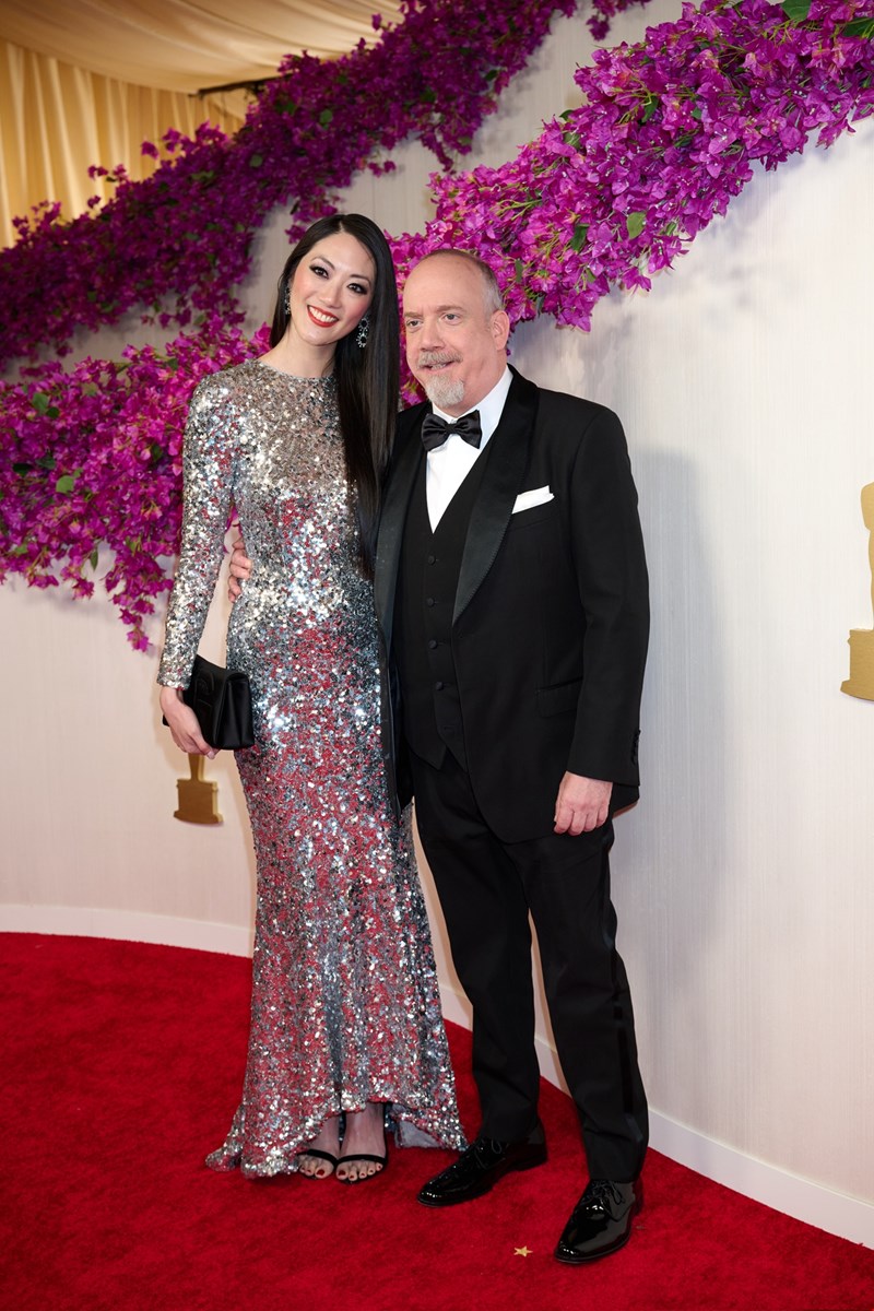 Paul Giamatti και Clara Wong