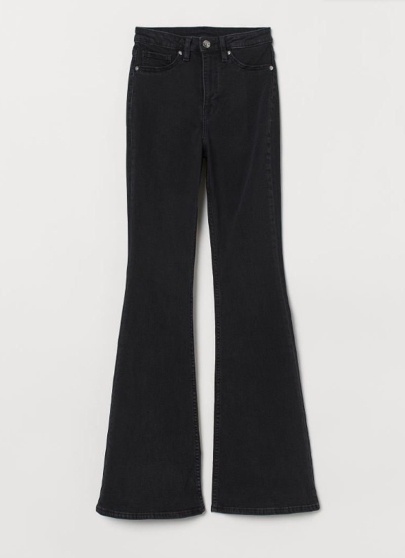 Παντελόνι καμπάνα H&M. Θα το βρεις εδώ