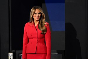 Melania Trump | Αποκαλύπτει πού θα μείνει με τον γιο της, Barron, όταν ξεκινήσει η θητεία του Donald Trump - εικόνα 1
