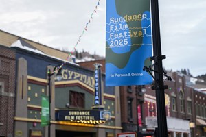 Sundance Film Festival | Το The Flowers Stand Silently, Witnessing του Τεό Παναγόπουλος πήρε βραβείο - εικόνα 1