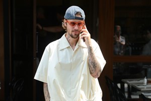 Justin Bieber | Το αινιγματικό μήνυμα που φουντώνει την ανησυχία για την κατάστασή του - εικόνα 1