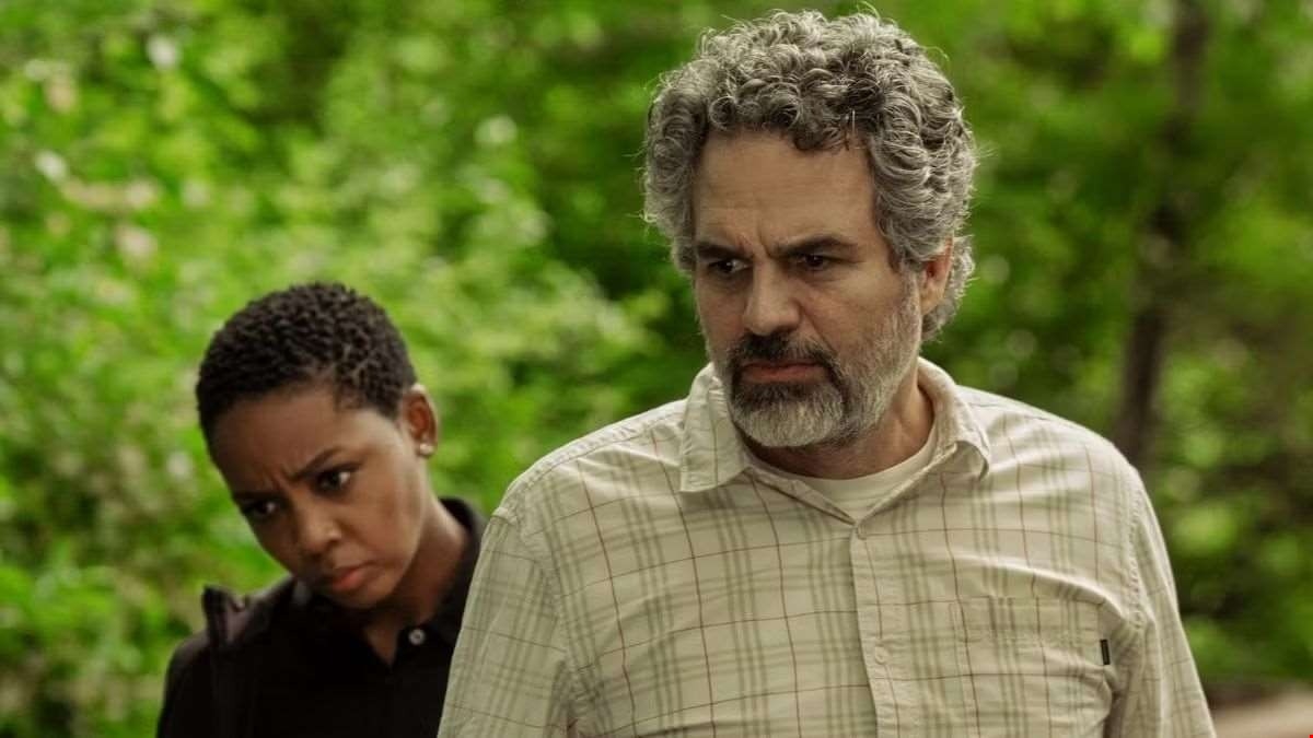 Millie Bobby Brown & David Harbour | Στιγμές συμφιλίωσης ή ένα καλά μελετημένο σχέδιο ενόψει πρεμιέρας; - εικόνα 2