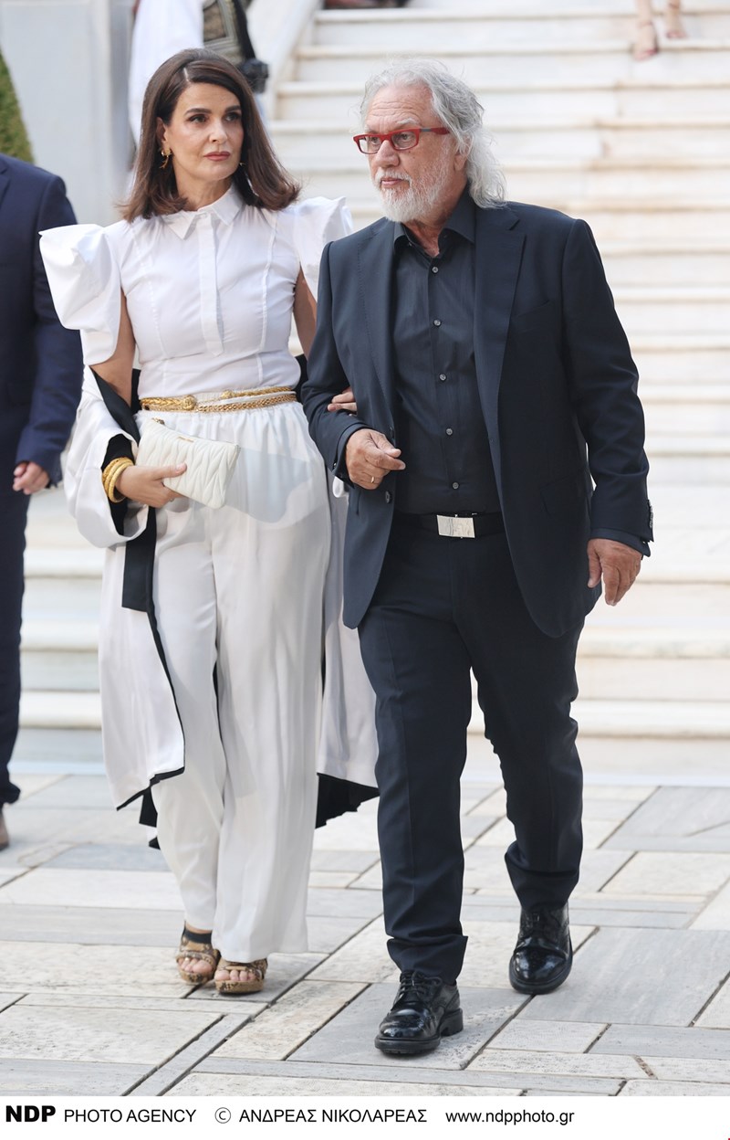 Εύα Νάθενα
