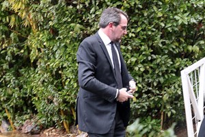 Νικόλαος Ντε Γκρες & Χρυσή Βαρδινογιάννη | Τo βασιλικό έθιμο που θα τηρήσουν στη γαμήλια τελετή - εικόνα 3