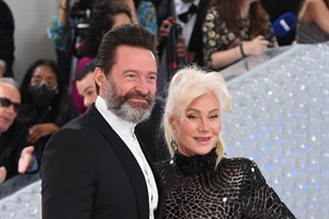 Hugh Jackman & Sutton Foster | Μόλις επιβεβαίωσαν τη σχέση τους - εικόνα 1