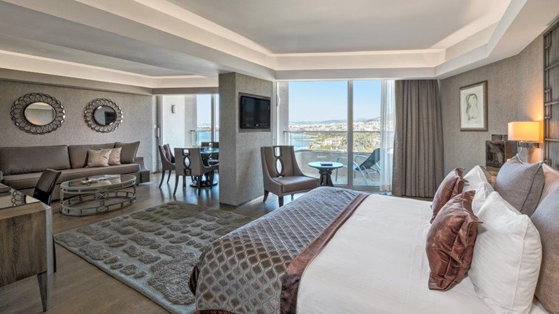 Divani Apollon Palace and Thalasso