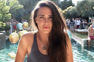 Μαίρη Μηνά | Πρωθιέρεια στην τελετή αφής της Ολυμπιακής Φλόγας για τους Χειμερινούς Αγώνες Μιλάνο/Κορτίνα 2026 - εικόνα 4