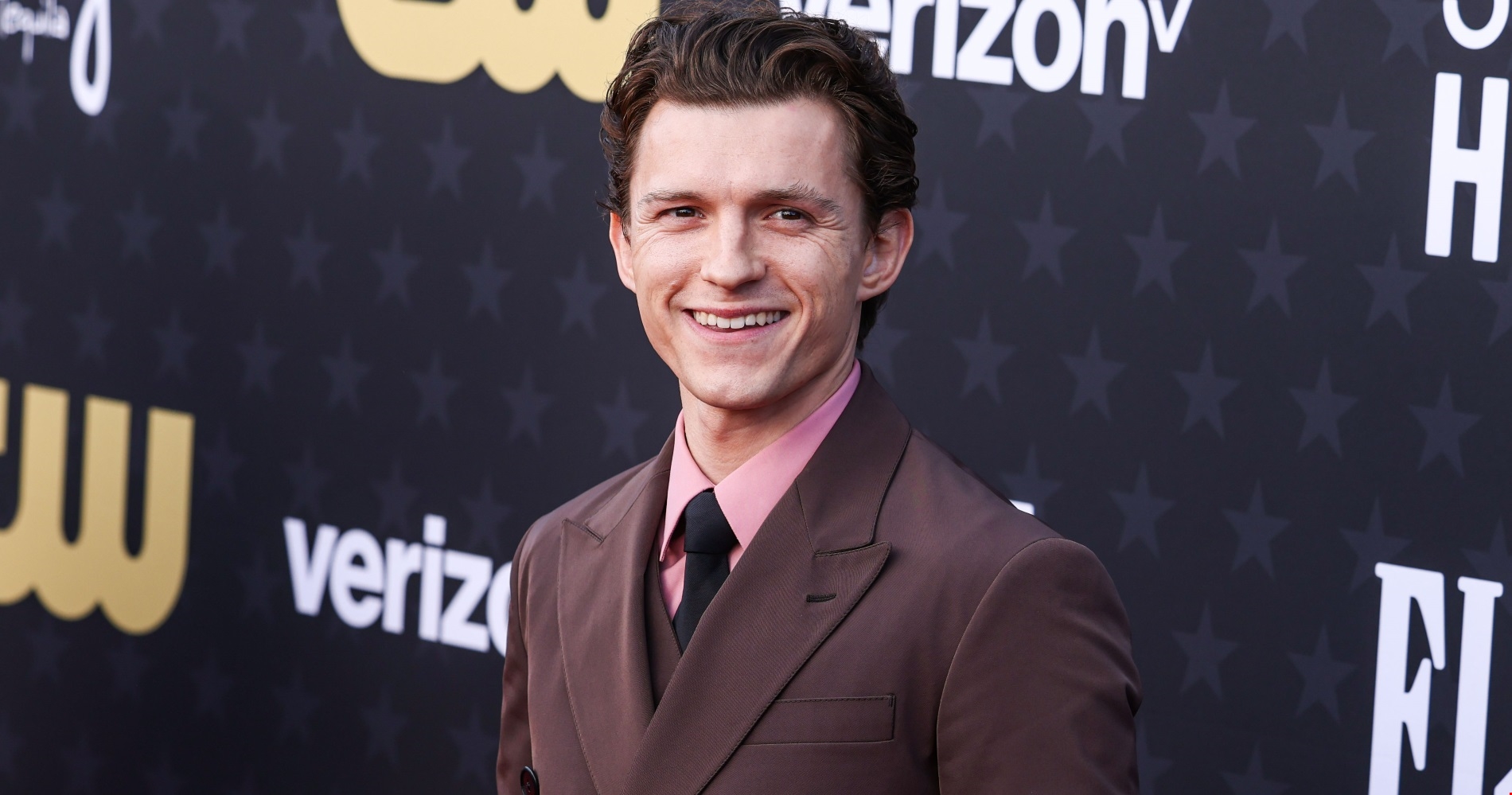 Tom Holland | Αυτός είναι ο λόγος που δεν συνοδεύει τη Zendaya στο κόκκινο χαλί - εικόνα 1