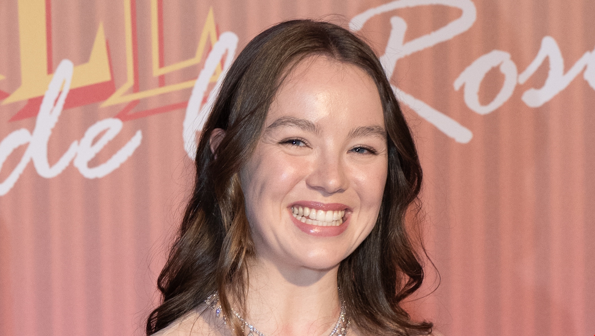 Αλεξάνδρα του Ανόβερου | Με παραμυθένια δημιουργία Giambattista Valli στην Ισπανία - εικόνα 3