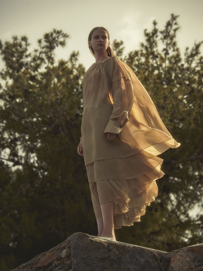 editorial_katsan;akis_t;efxos