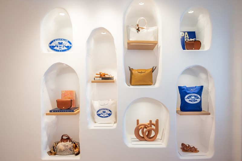 Longchamp