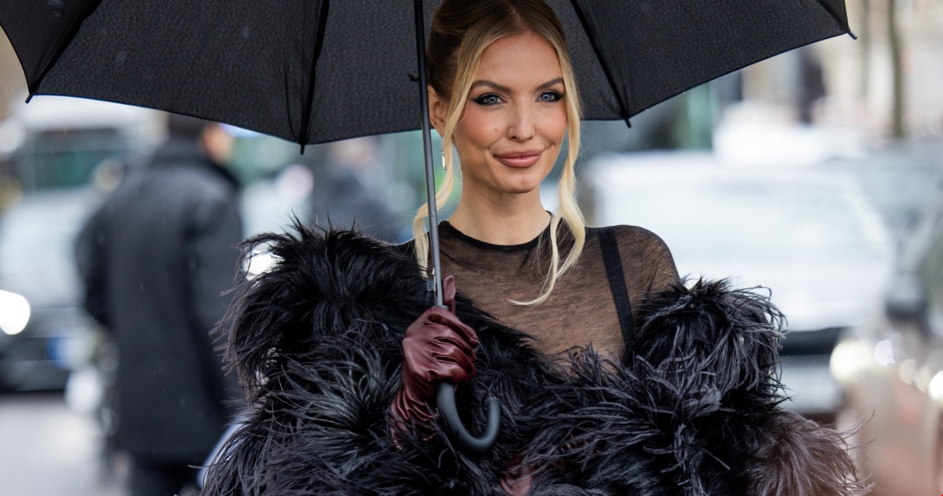 Πώς θα επιλέξεις την ιδανική faux γούνα για τον χειμώνα - εικόνα 1