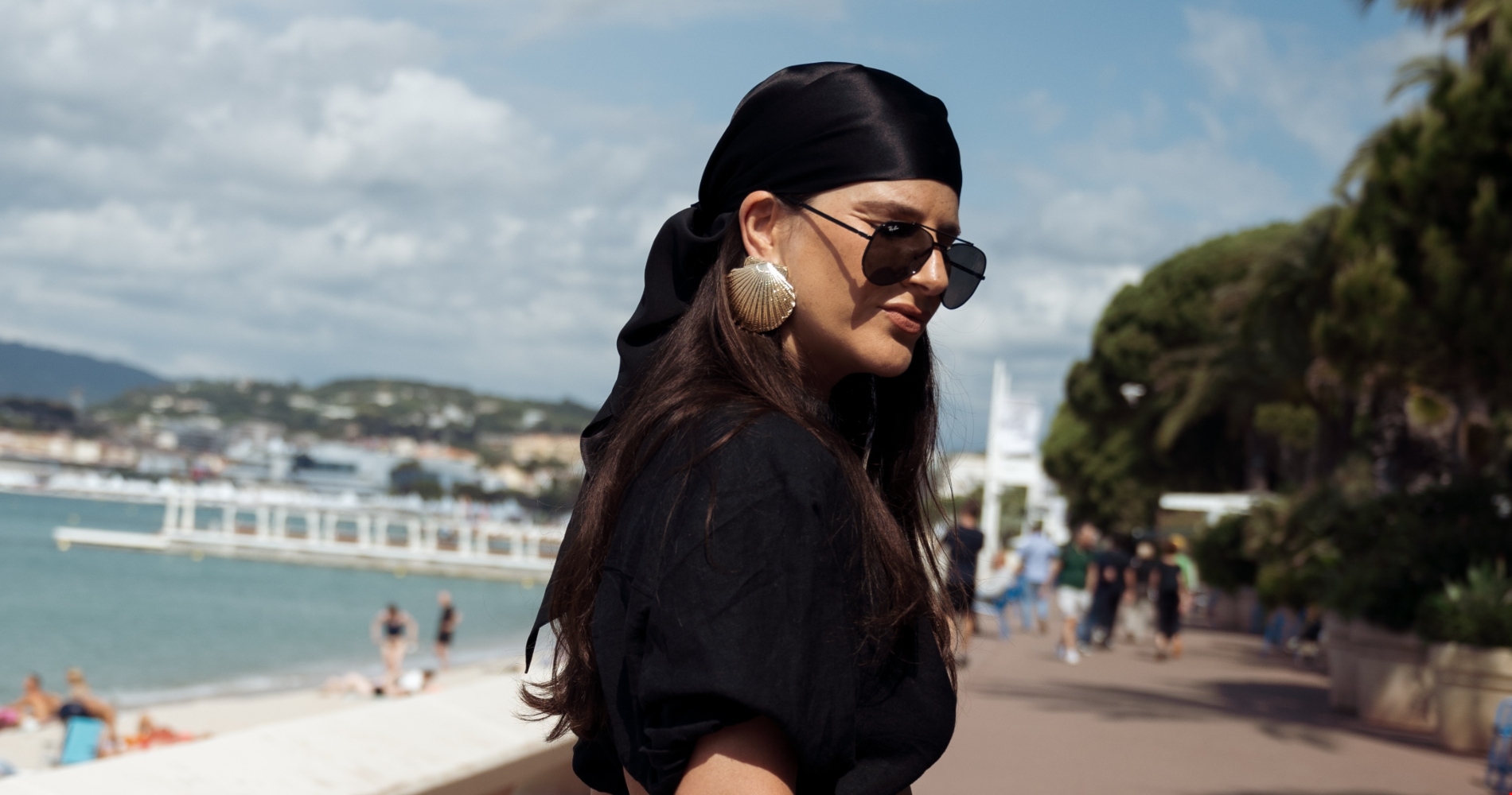 Τα καλοκαιρινά κοσμήματα με κοχύλια, μαργαριτάρια και ήλιους που θα ομορφύνουν κάθε εμφάνισή σου