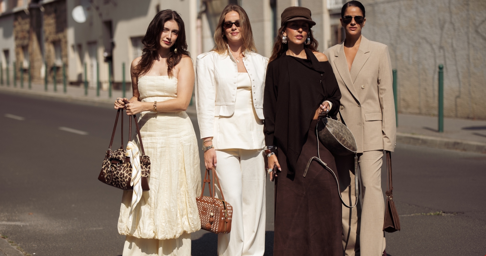 Βουτυρένιο pop corn, ζεστή βανίλια και αέρινο κρίνο | Τα body mists που θα λατρέψουμε αυτό το φθινόπωρο - εικόνα 1